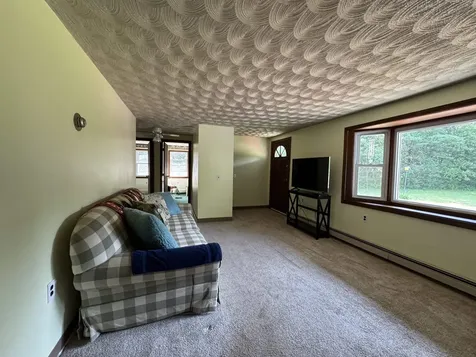 214 Daniel Webster Highway Boscawen NH 03303