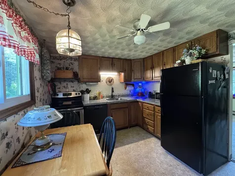 214 Daniel Webster Highway Boscawen NH 03303