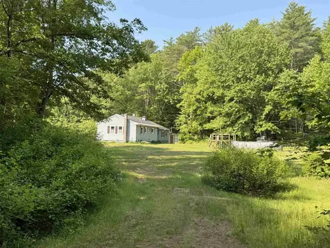 214 Daniel Webster Highway Boscawen NH 03303