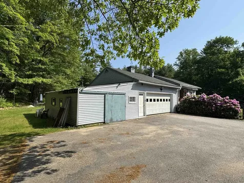 214 Daniel Webster Highway Boscawen NH 03303