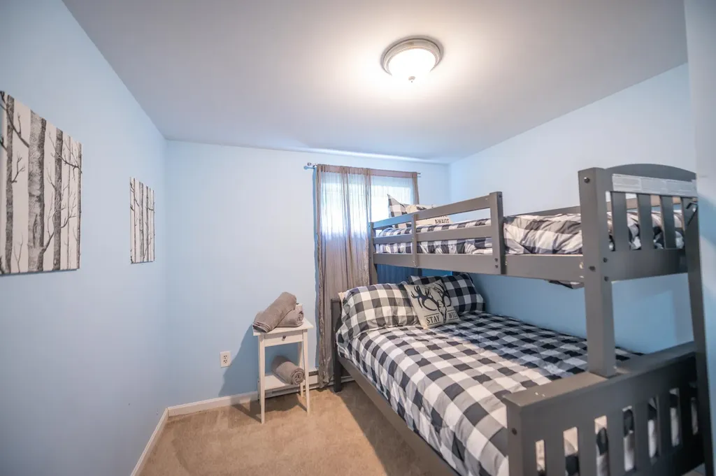 28 Country Club Road Dover VT 05356