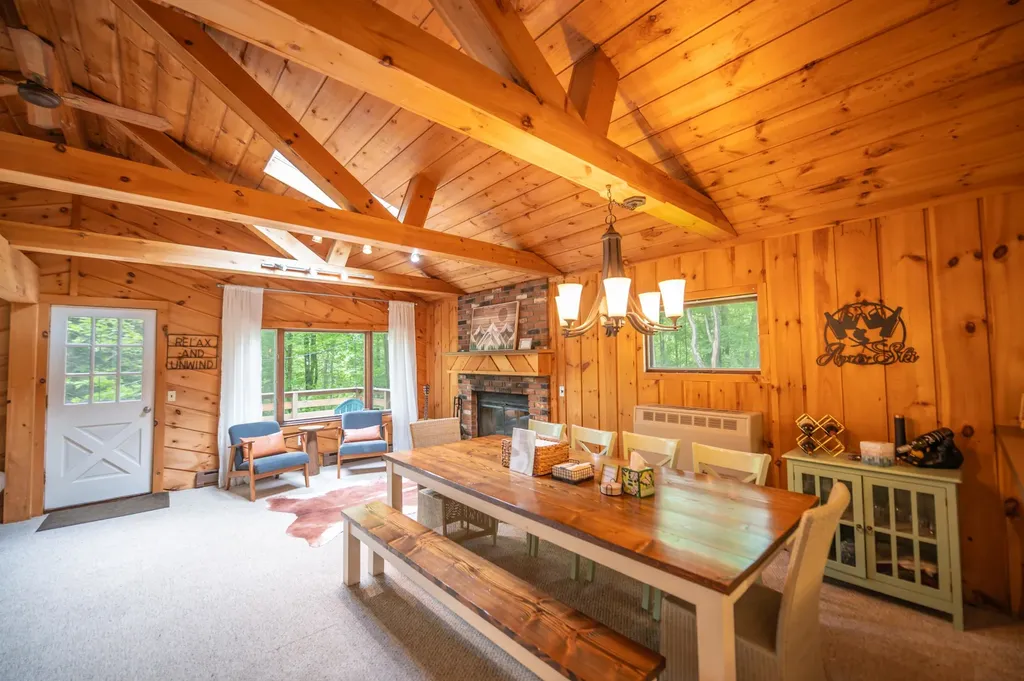 28 Country Club Road Dover VT 05356