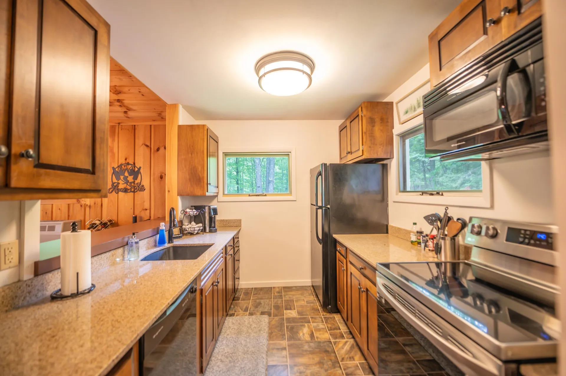 28 Country Club Road Dover VT 05356