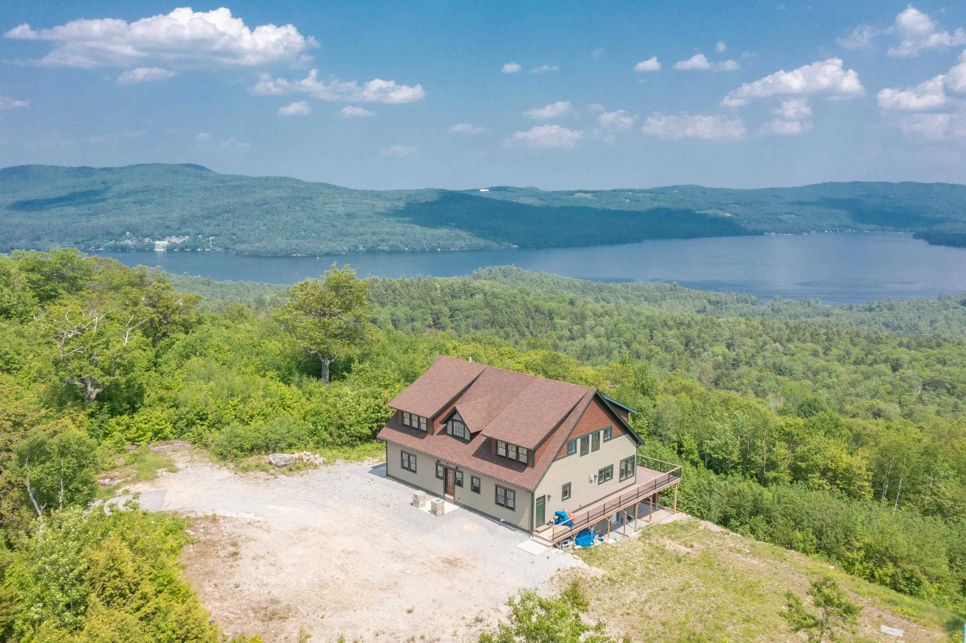 4 Skyline Drive Hebron NH 03241