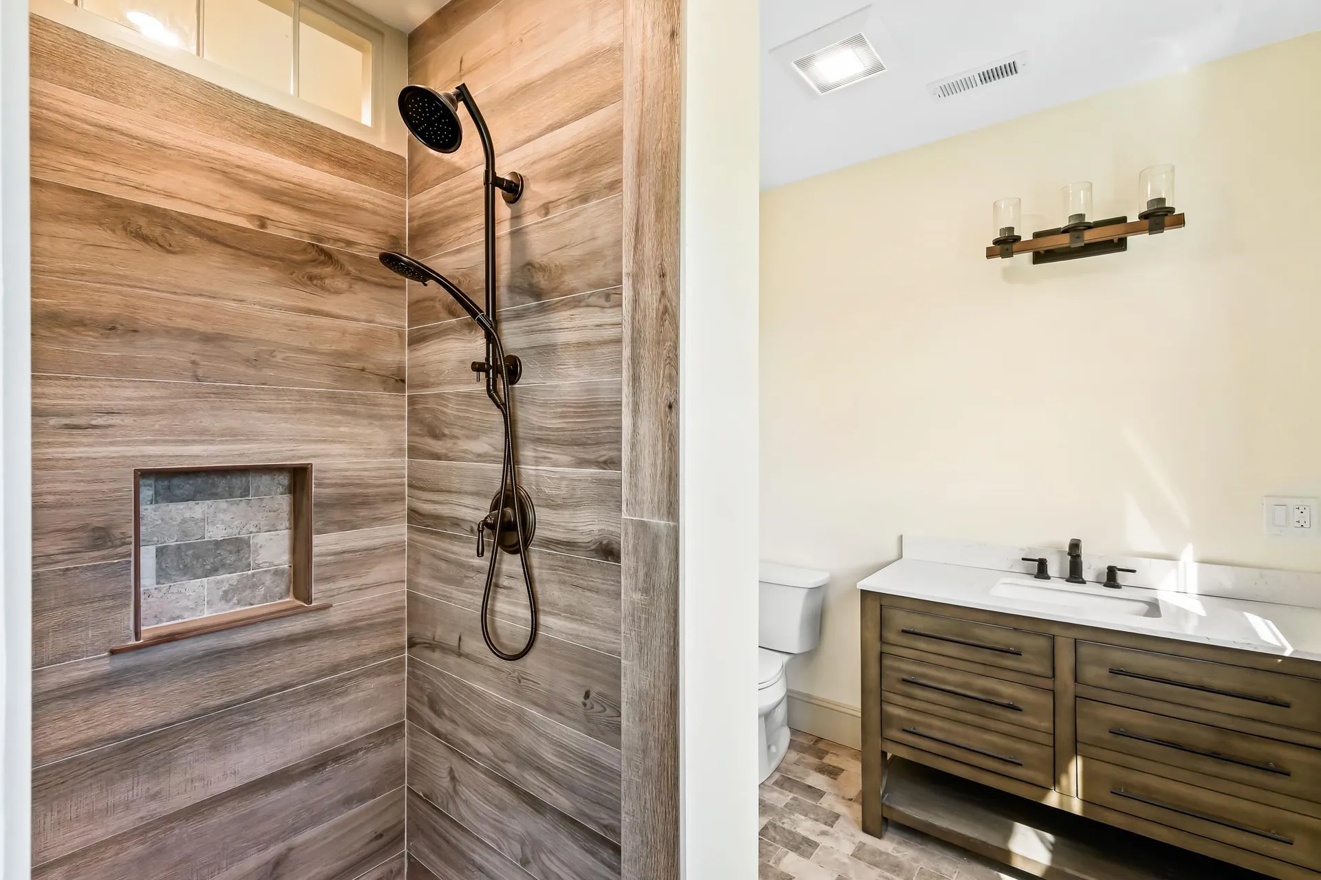 4 Skyline Drive Hebron NH 03241