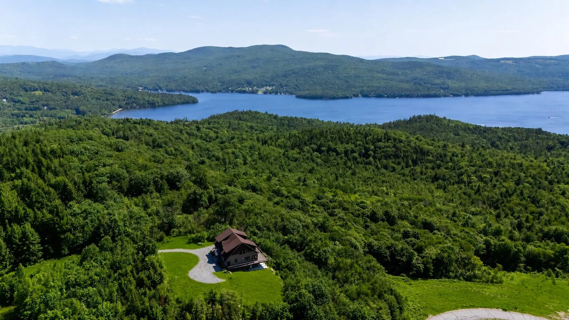 4 Skyline Drive Hebron NH 03241