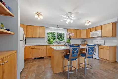 188 Cody Street Manchester NH 03109