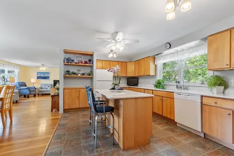 188 Cody Street Manchester NH 03109