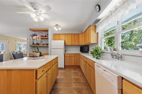 188 Cody Street Manchester NH 03109