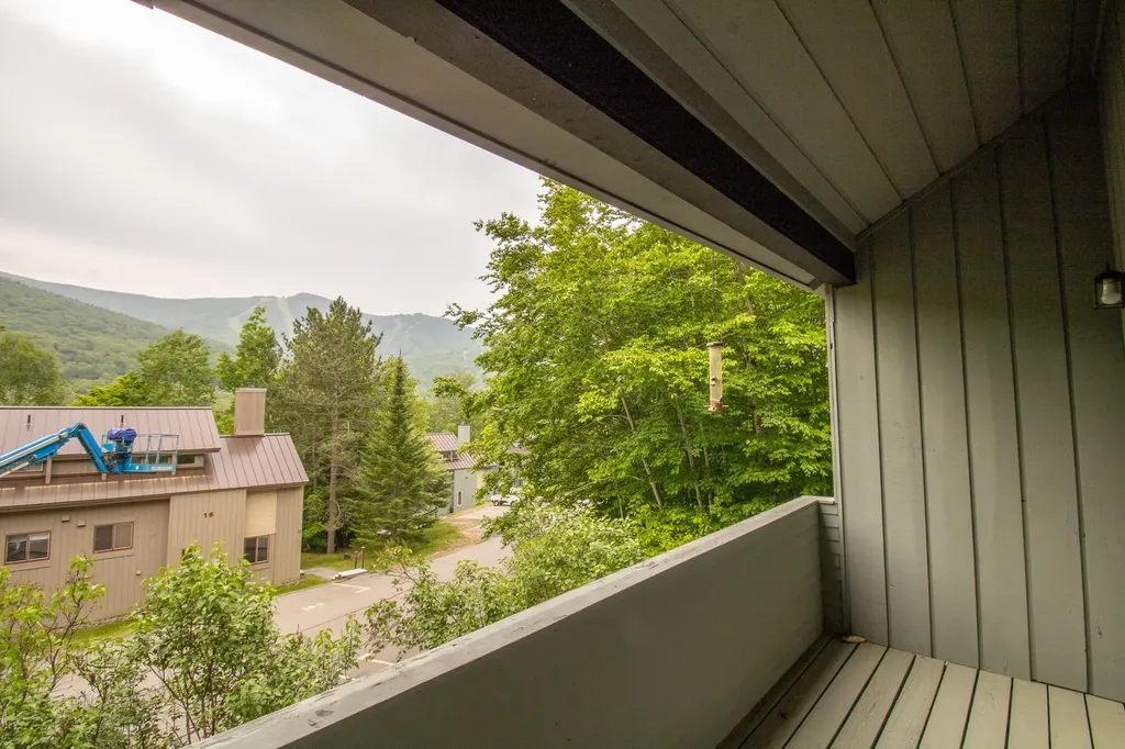 15 Ravine Lane Lincoln NH 03251