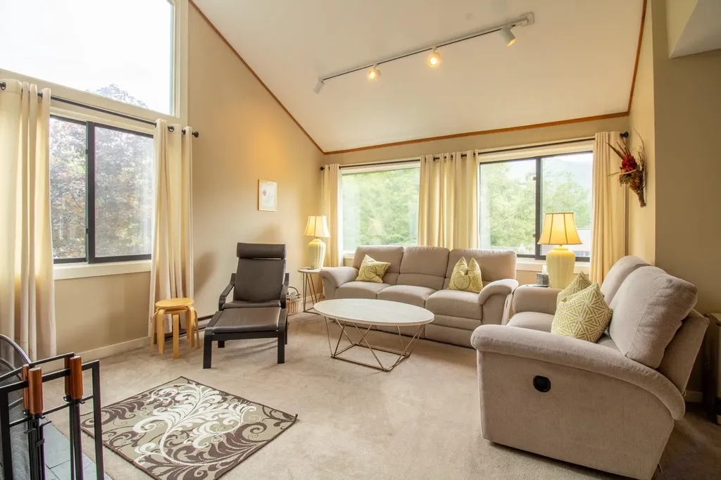 15 Ravine Lane Lincoln NH 03251