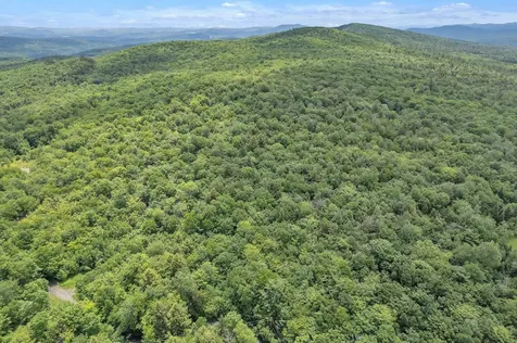 00 Frank's Way Middlesex VT 05602