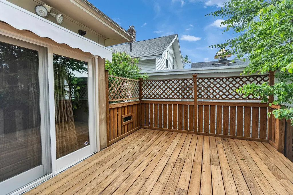 48 North Adams Street Manchester NH 03104