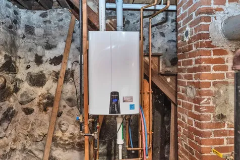 48 North Adams Street Manchester NH 03104