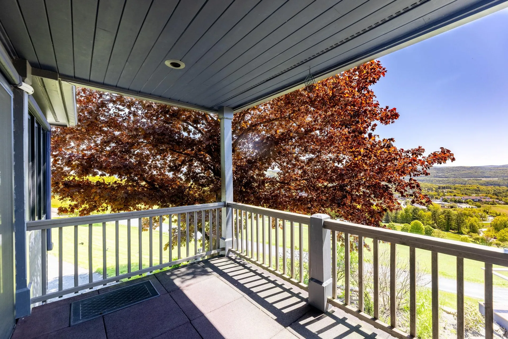 122 Coachman's Way Hartford VT 05001