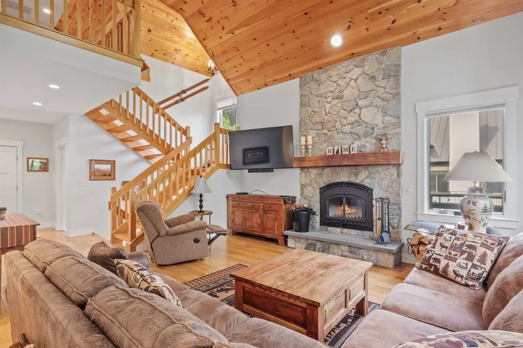 79 Flume Road Lincoln NH 03251