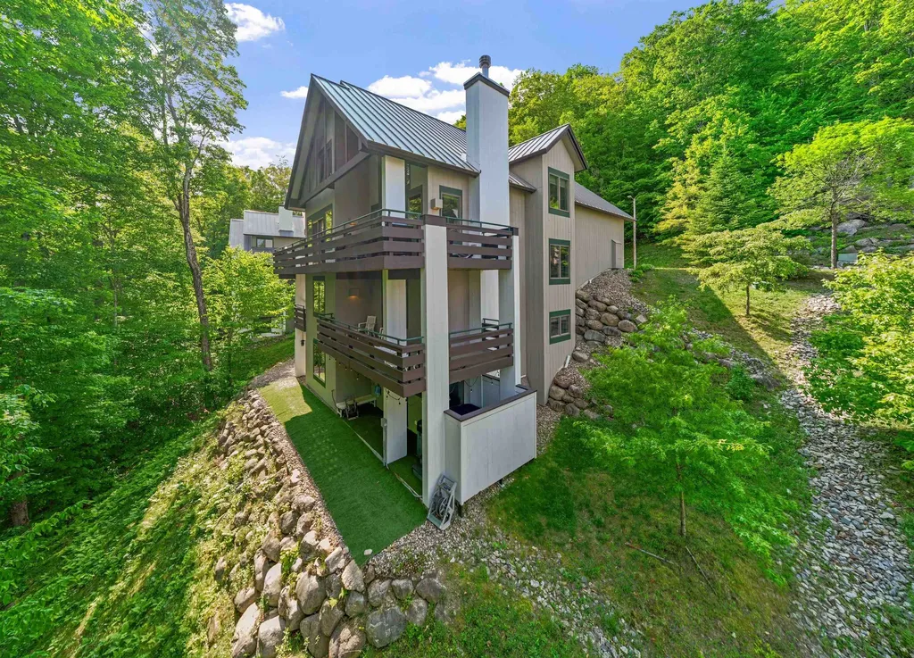 79 Flume Road Lincoln NH 03251