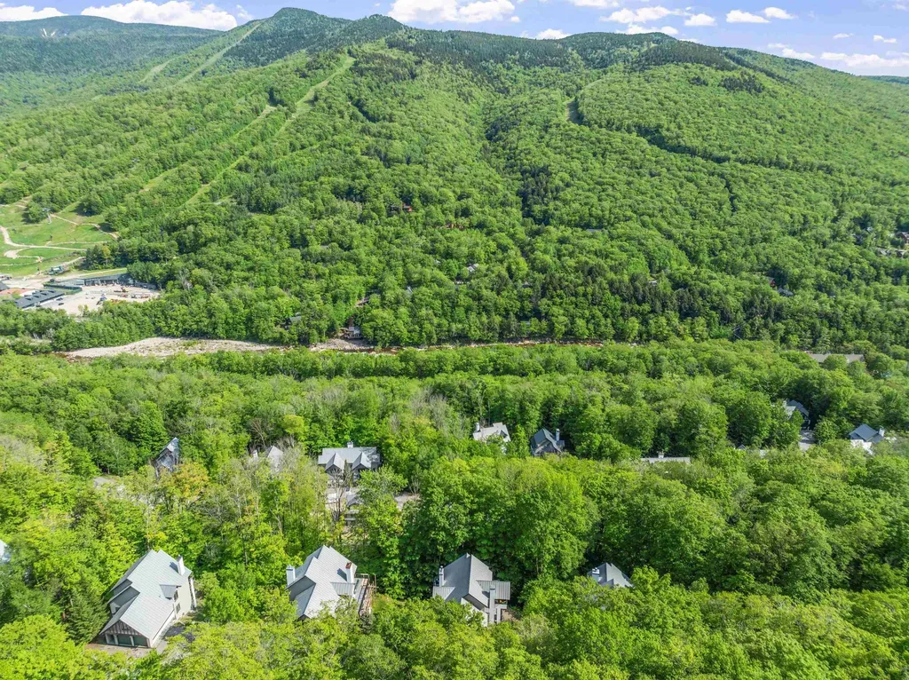 79 Flume Road Lincoln NH 03251