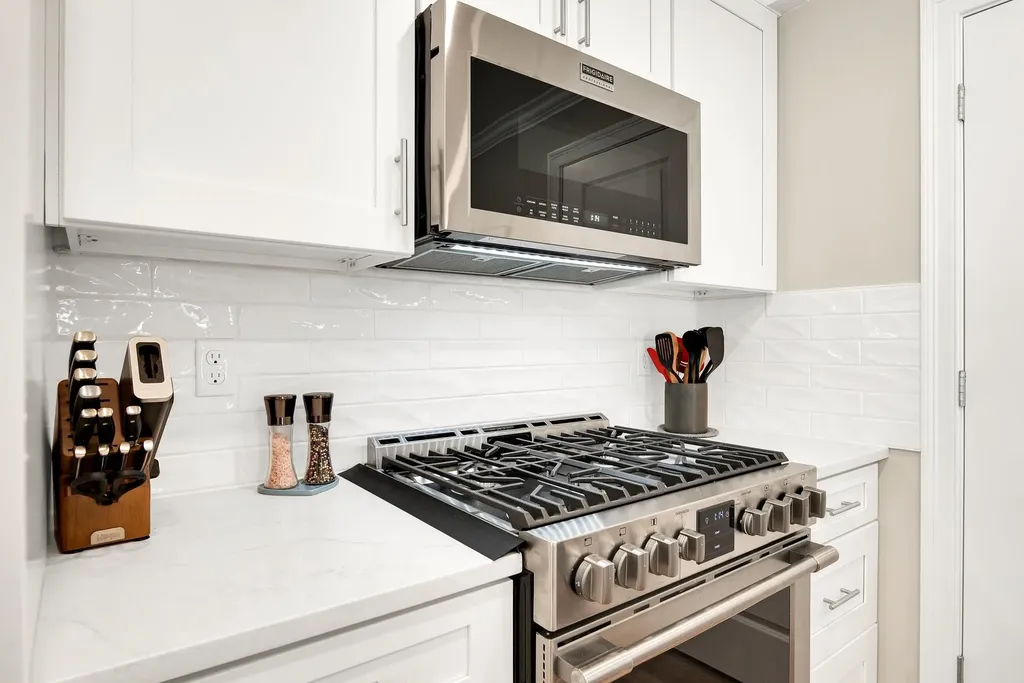 9-2 Porch Light Drive Dover NH 03820