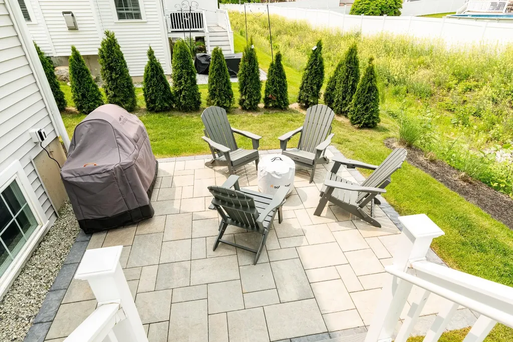 9-2 Porch Light Drive Dover NH 03820