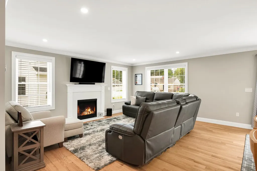 9-2 Porch Light Drive Dover NH 03820