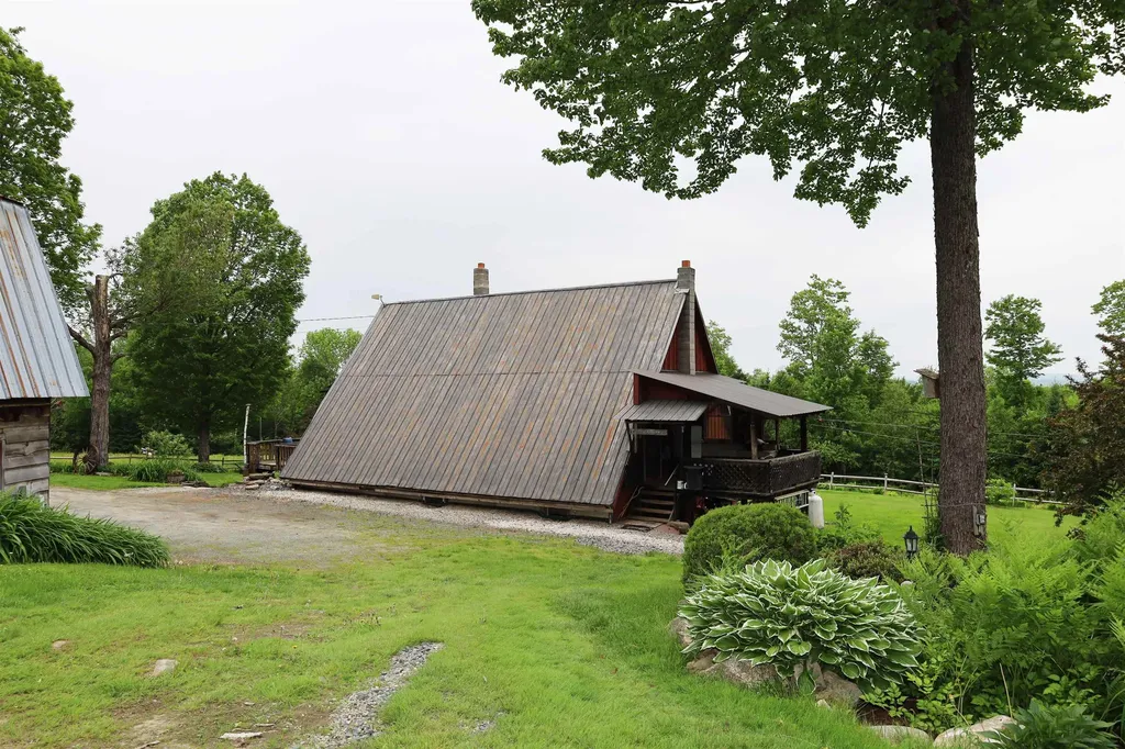 441 Radar Road East Haven VT 05837