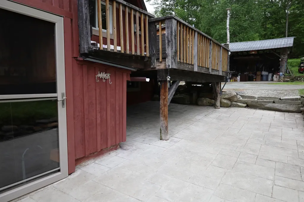 441 Radar Road East Haven VT 05837