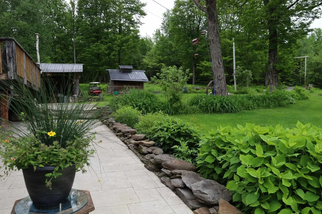 441 Radar Road East Haven VT 05837