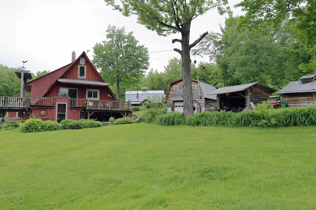 441 Radar Road East Haven VT 05837