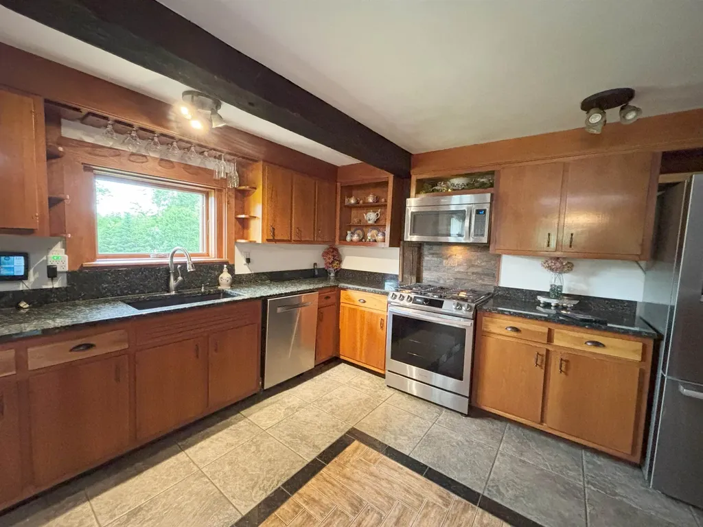 441 Radar Road East Haven VT 05837