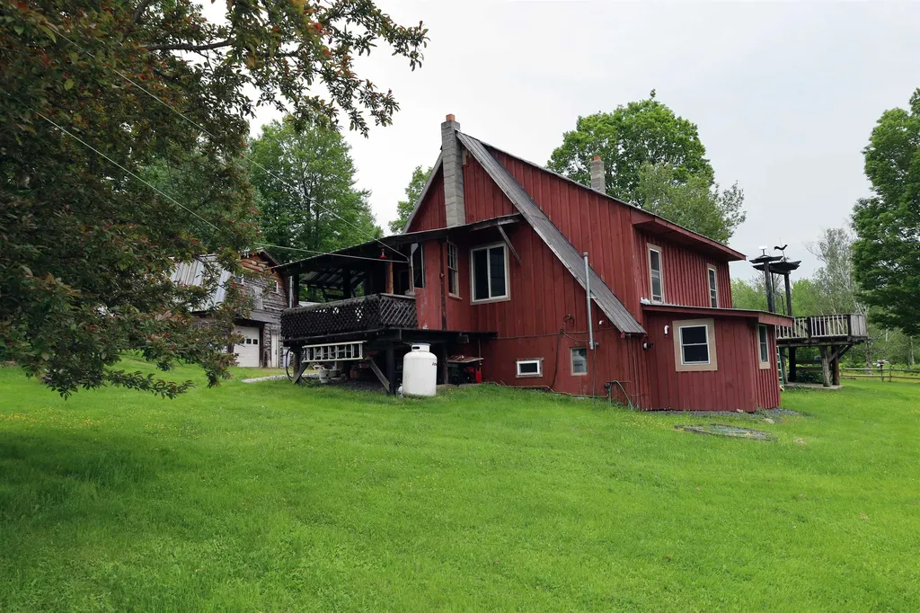 441 Radar Road East Haven VT 05837