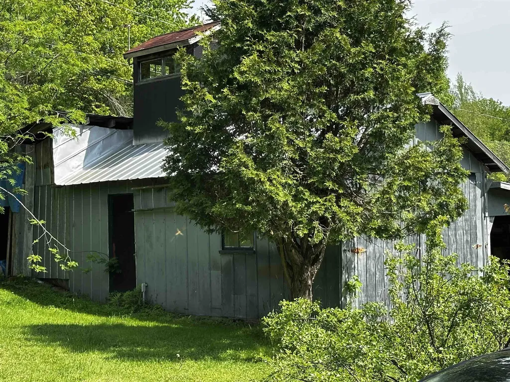 196 Lafayette Road Starksboro VT 05443