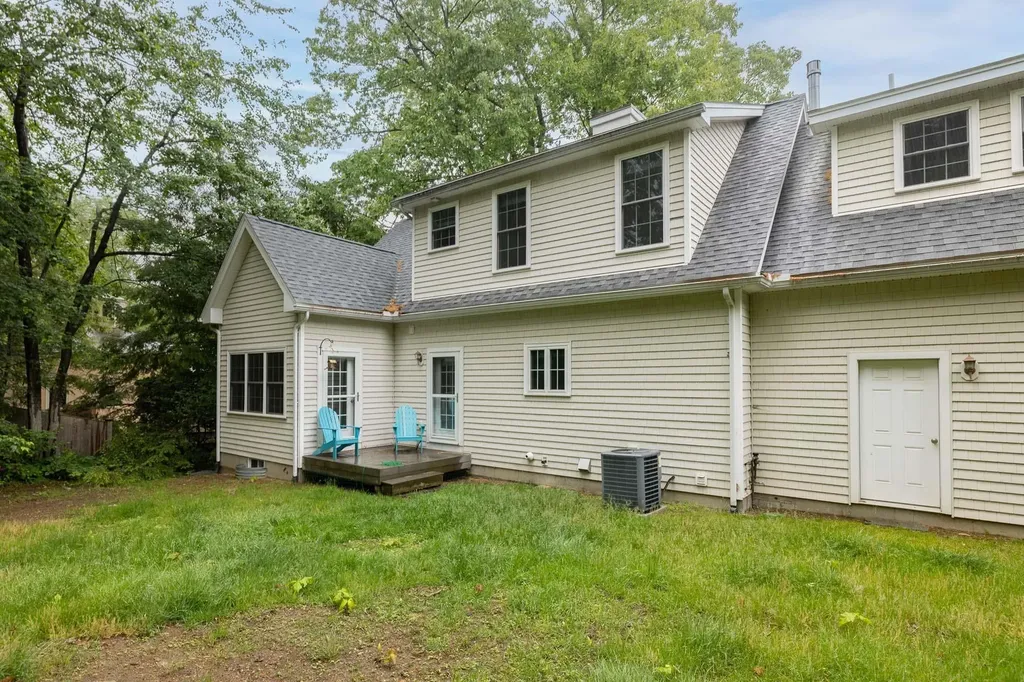 50 Mainmast Circle New Castle NH 03854