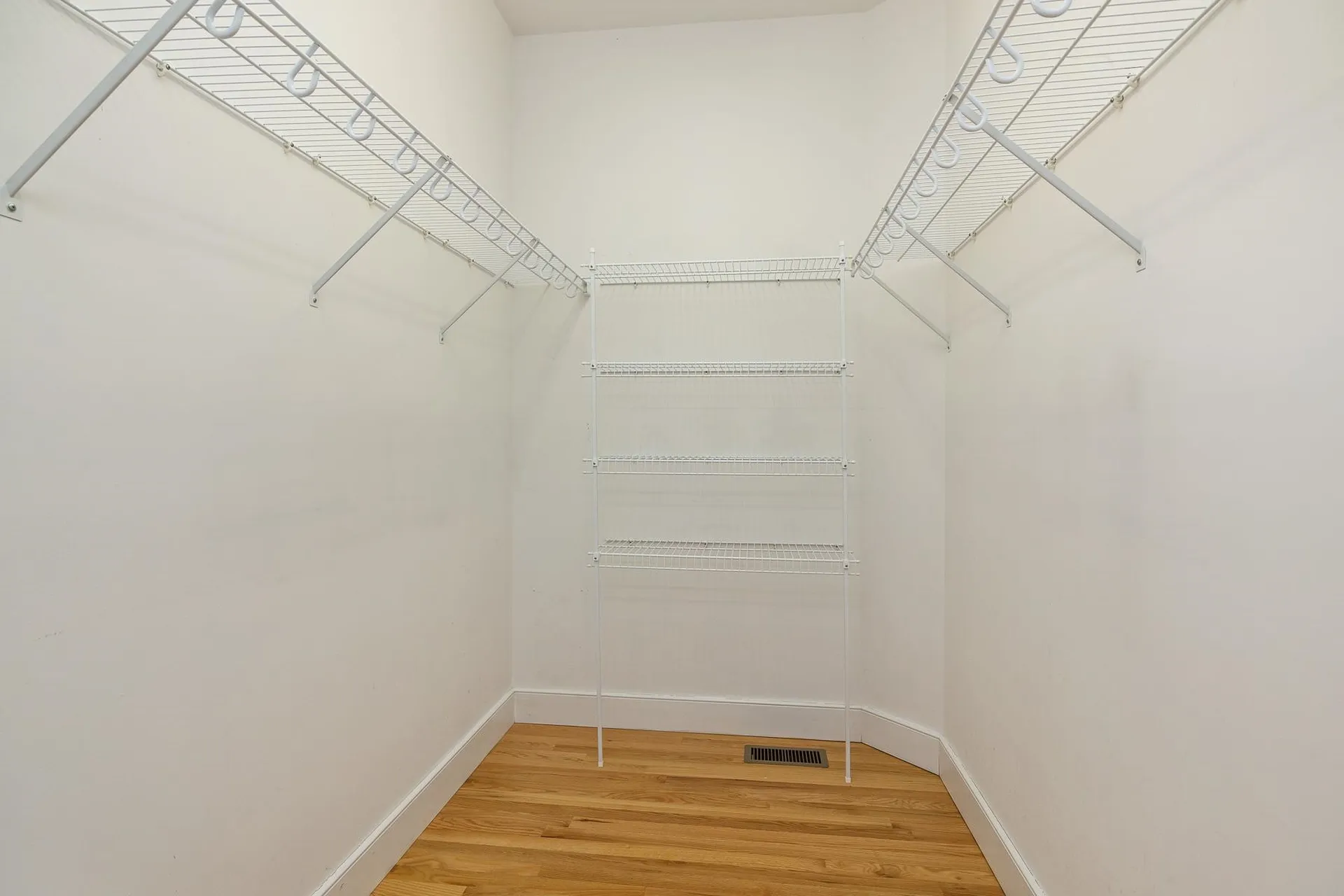 50 Mainmast Circle New Castle NH 03854