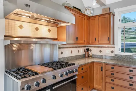 9 Quinn Road Hancock NH 03449