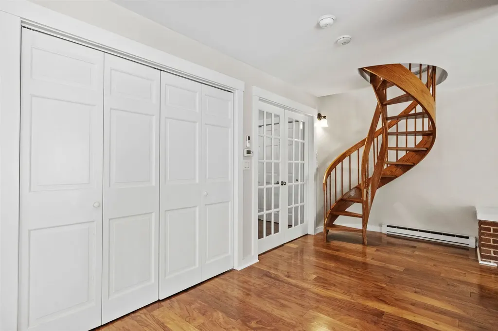 21 Fells Way Laconia NH 03246