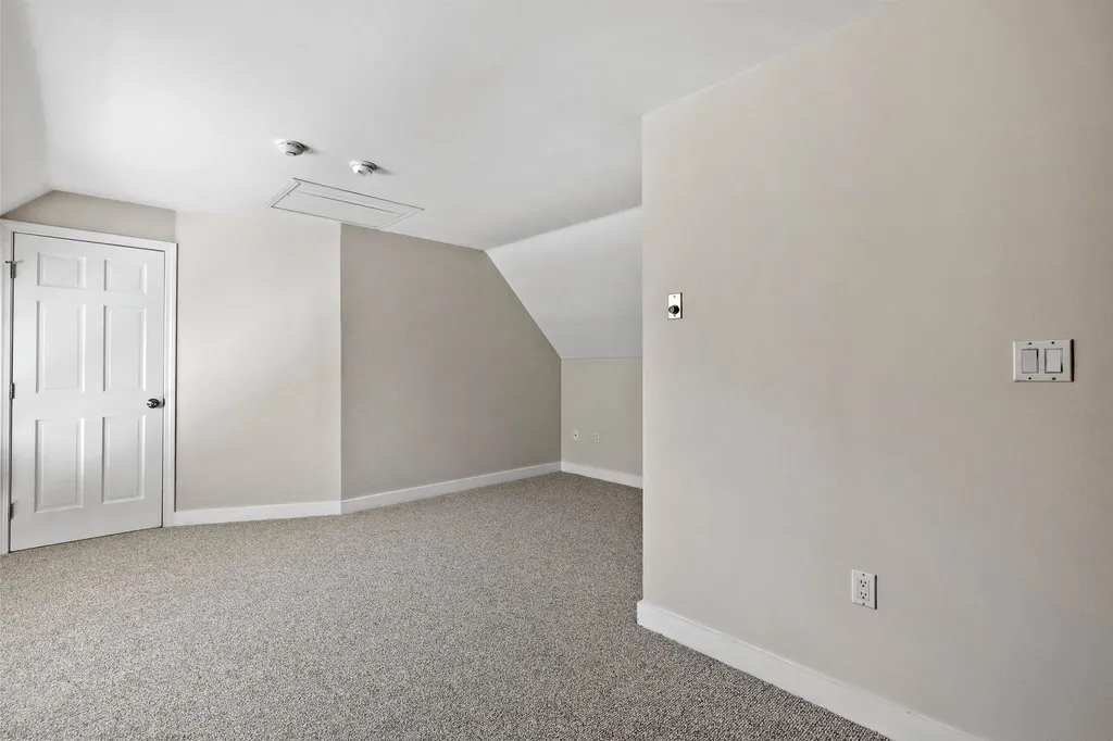 21 Fells Way Laconia NH 03246