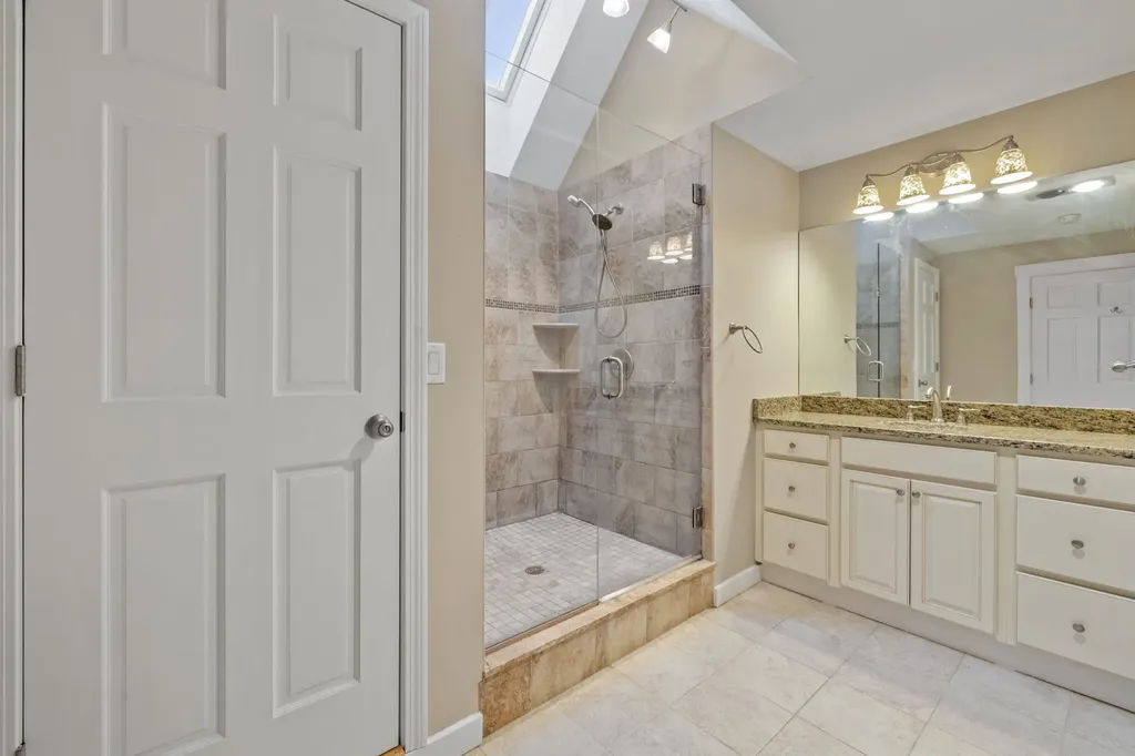 21 Fells Way Laconia NH 03246