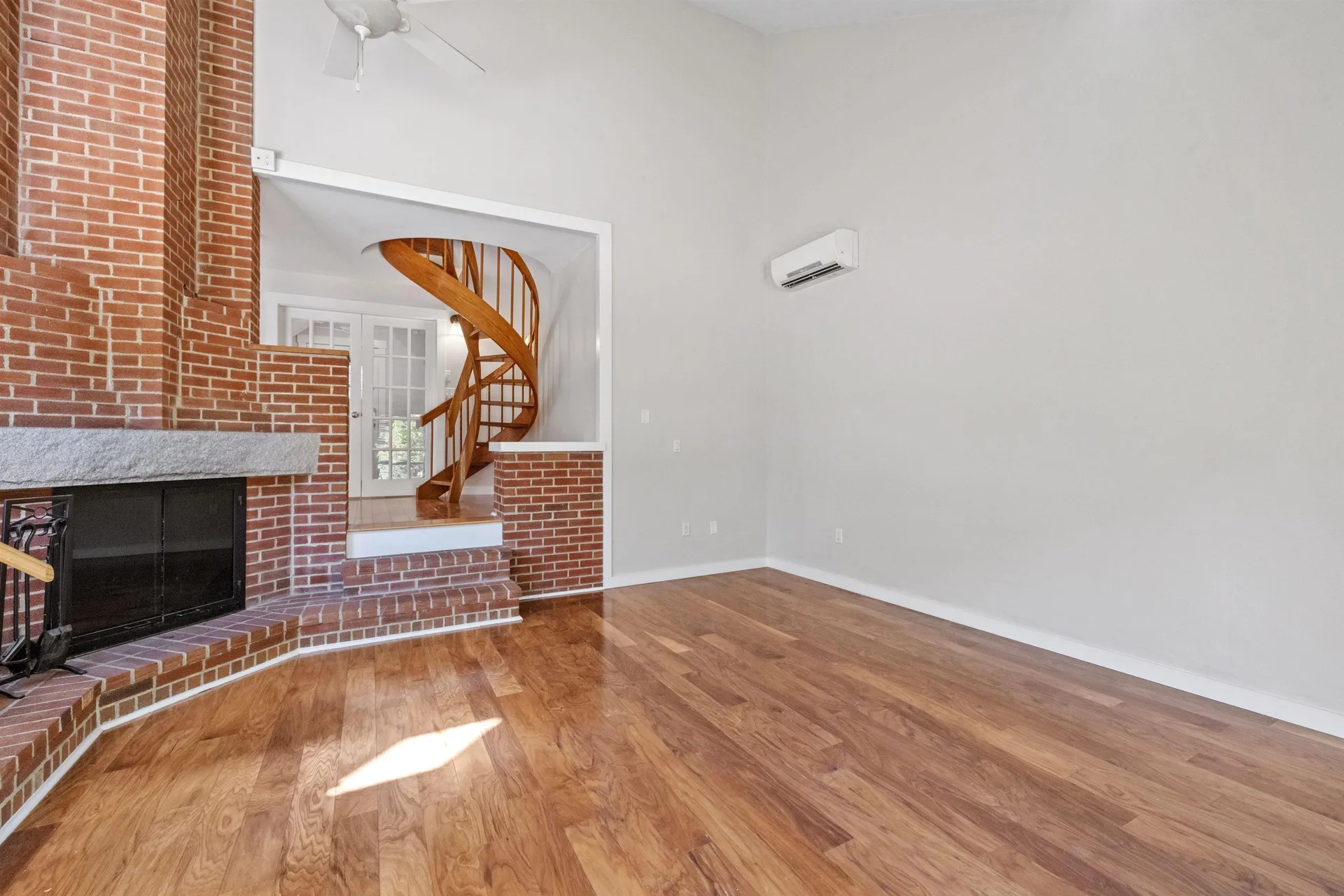 21 Fells Way Laconia NH 03246