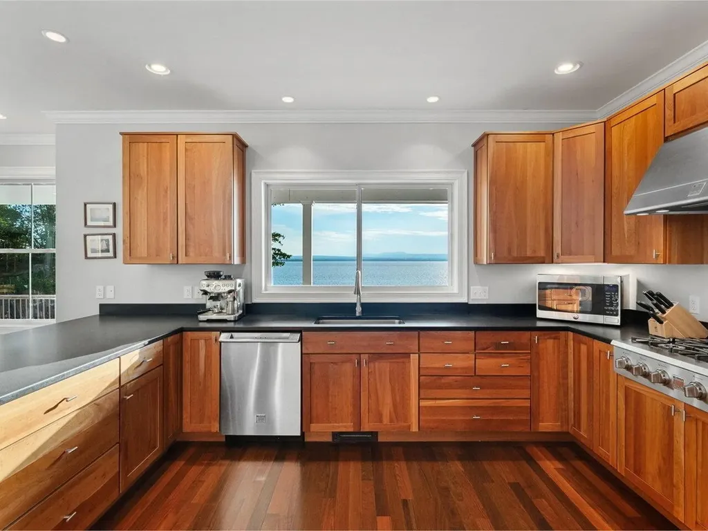 565 West Shore Road South Hero VT 05486