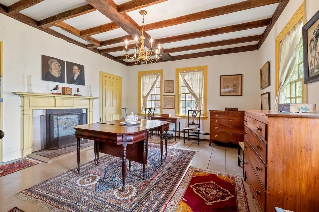 4 Quechee Road Hartland VT 05048