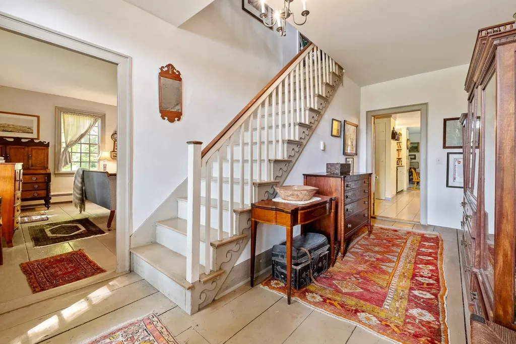 4 Quechee Road Hartland VT 05048