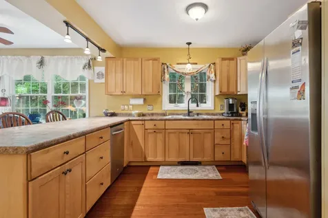 1376 Nh Route 11 Sunapee NH 03782