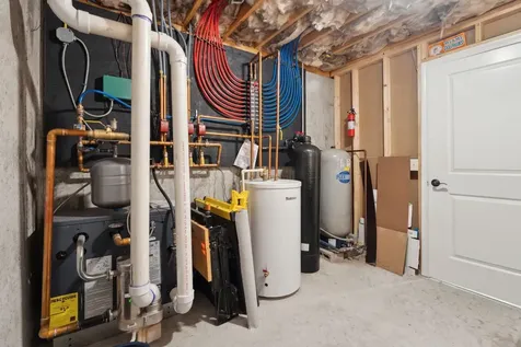 1376 Nh Route 11 Sunapee NH 03782