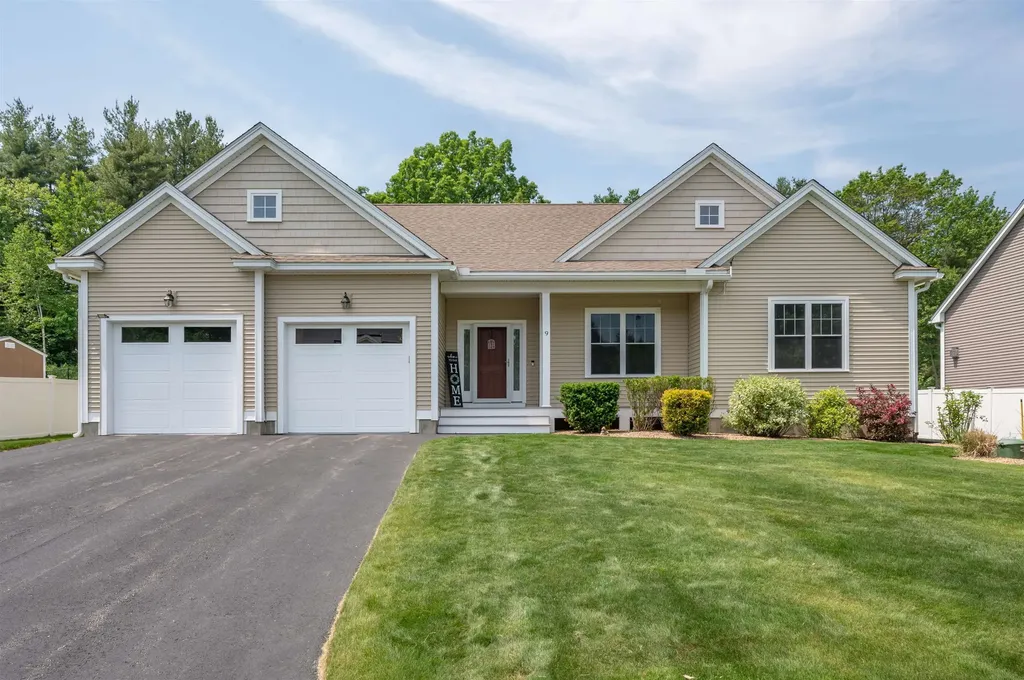 9 Schwinn Drive Nashua NH 03062