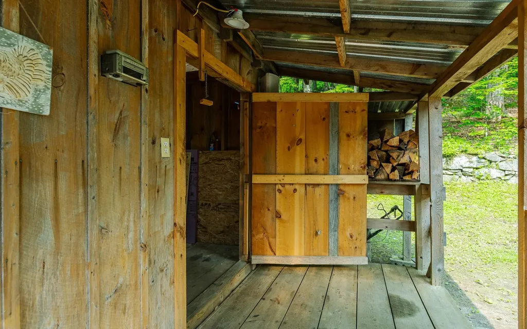 46 Old Cheshire Turnpike Walpole NH 03608