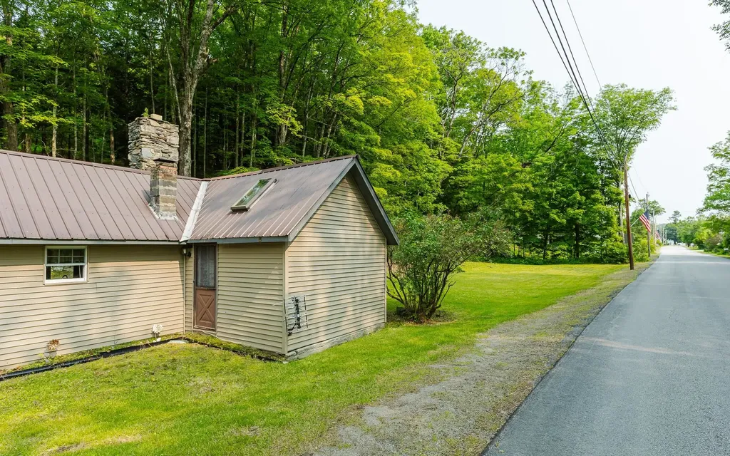 46 Old Cheshire Turnpike Walpole NH 03608