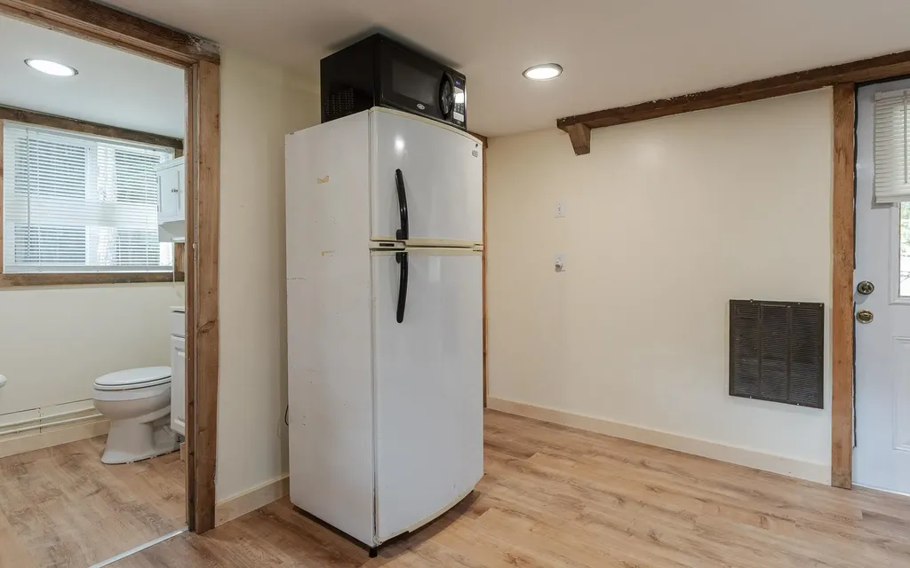 46 Old Cheshire Turnpike Walpole NH 03608