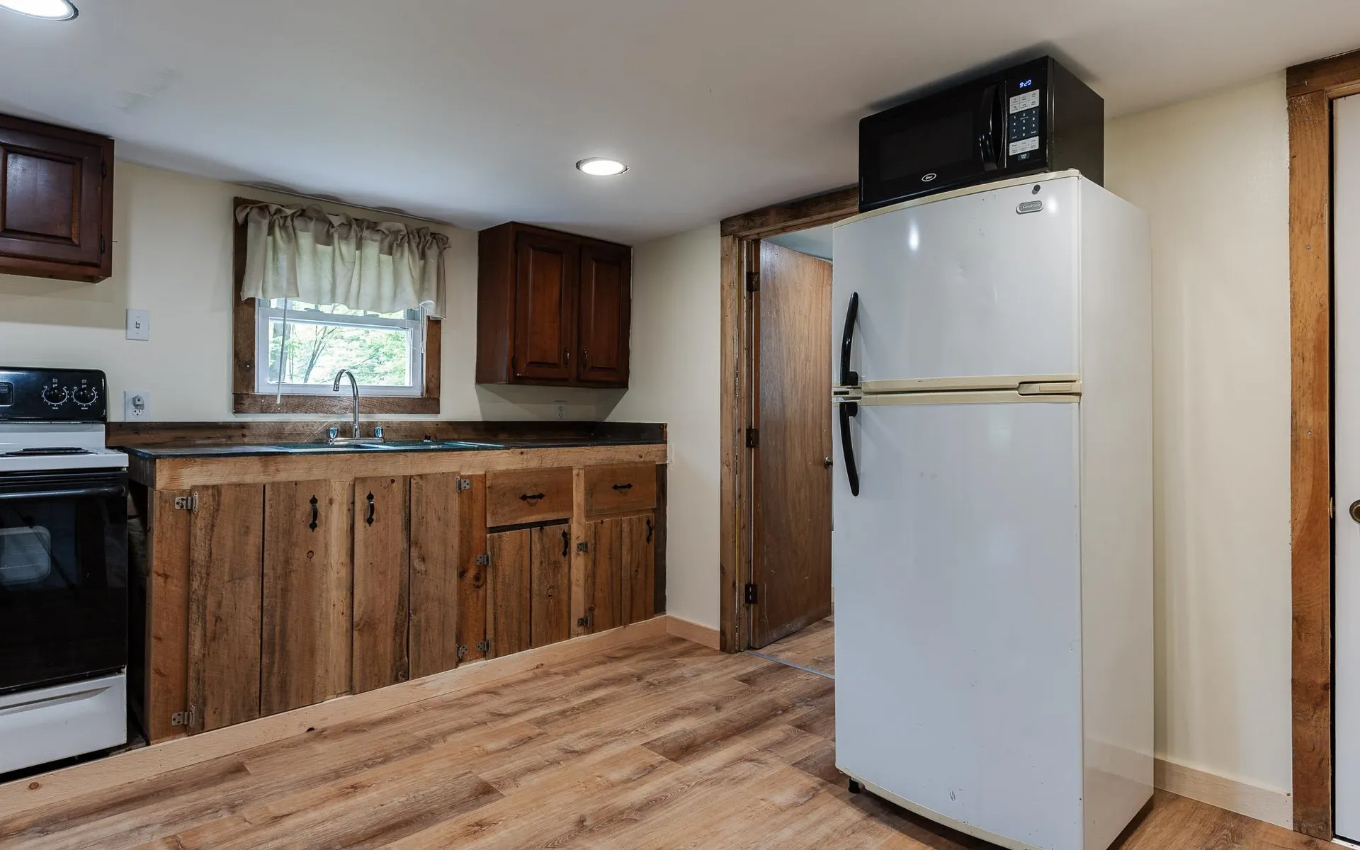 46 Old Cheshire Turnpike Walpole NH 03608