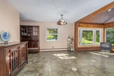140 Mountain View Road Deerfield NH 03037
